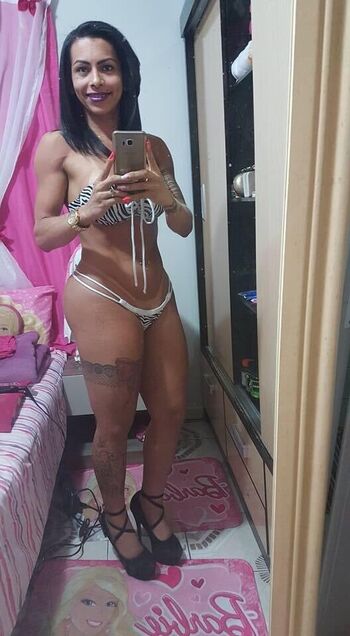 Isabelly ferreira image