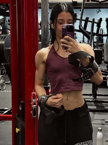 Isabelly malaquias image
