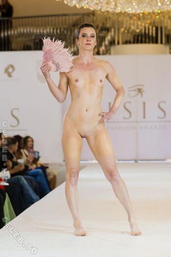 Isis fashion award image