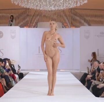 Isis fashion awards image