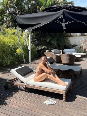 Isis valverde image