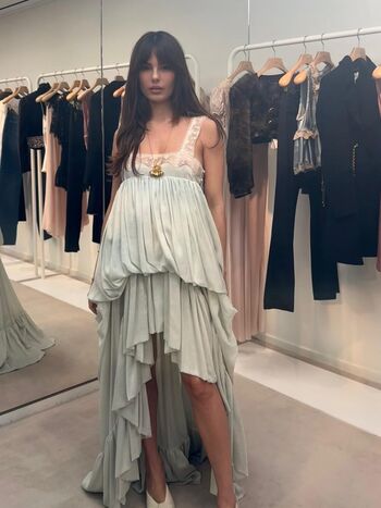 Isis valverde image