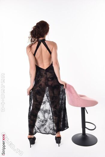 Istripper 1 page 12 image