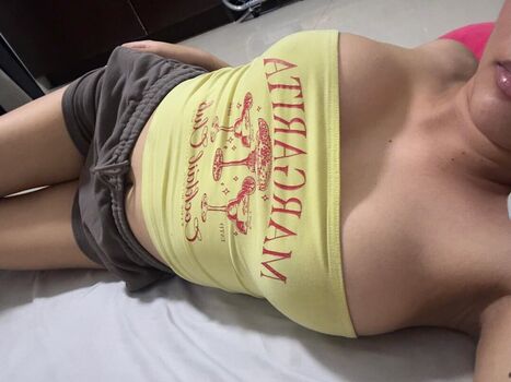 Itgurl aya image