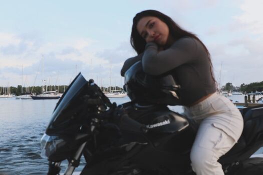 Itscarolinamarie3 image