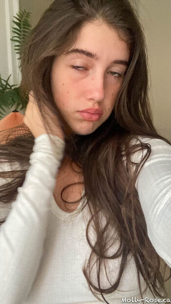 Itsmollyyyrose again image