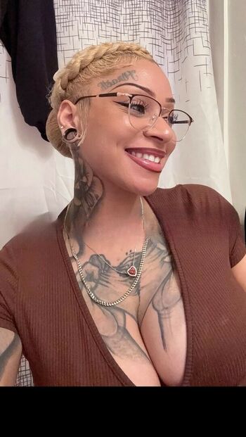 Itstaytaybaybee image