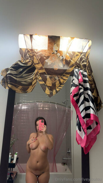 Iveyloulou image