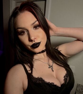 Ivyblackxo image
