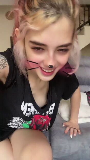 Izismusic page 2 image