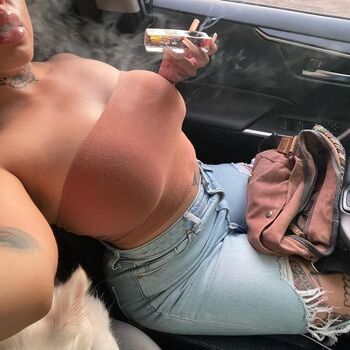 Izzyboo888 image