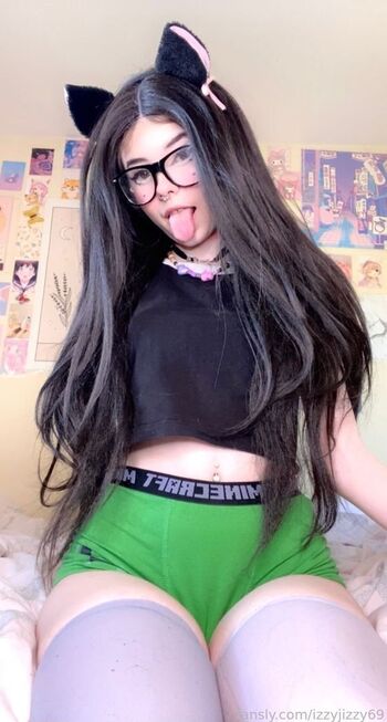 Izzyjizzy69 image