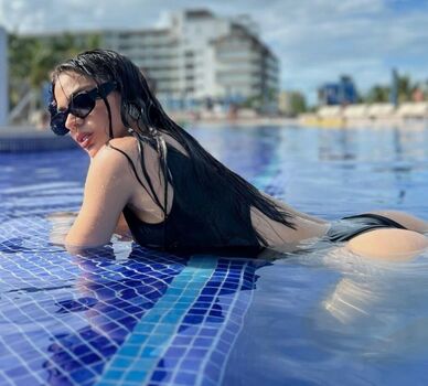 Jacky ainley page 3 image