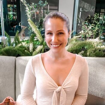 Jacqueline hellmers image