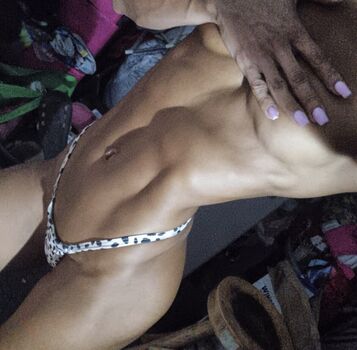 Jacquelinne alvarez image