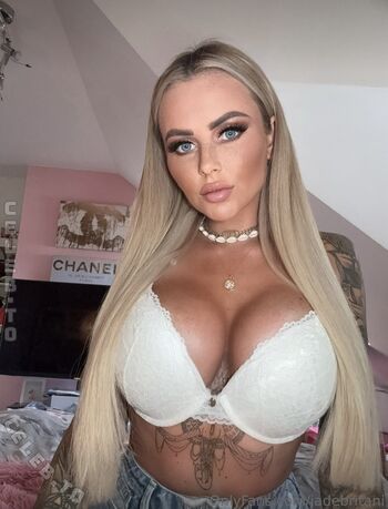 Jade britani page 2 image
