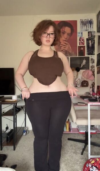 Jade loure image