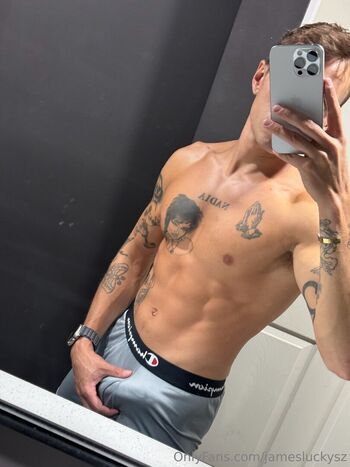 jamesluckysz
