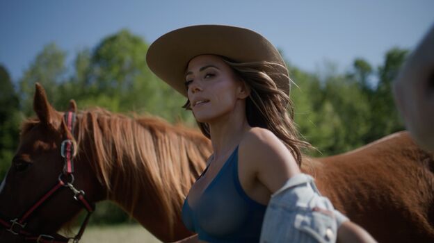 Jana kramer image