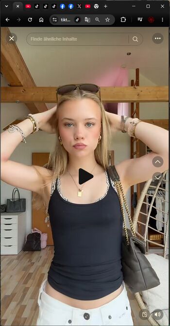 Jana libra willecke image