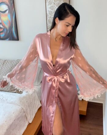 Janeal velez image