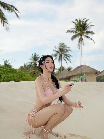 Janet kanokwan saesim image