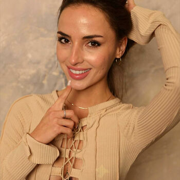 Janevipi janeshy nymphojane image