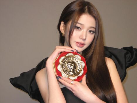 Jang won young page 4 image