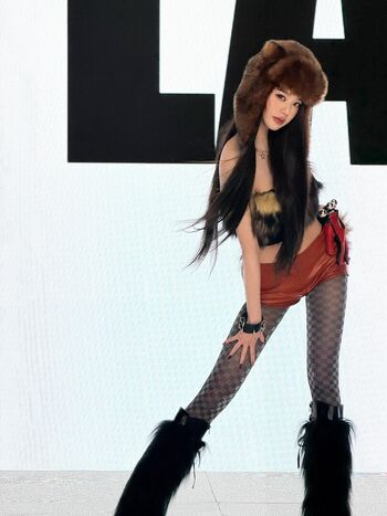 Jang won young page 4 image