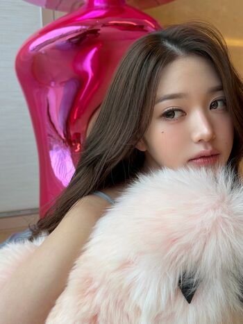 Jang won young page 3 image