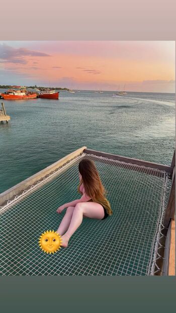 Jasmin reyeshn image