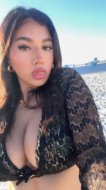 Jasmine lillyyyy 1 page 3 image