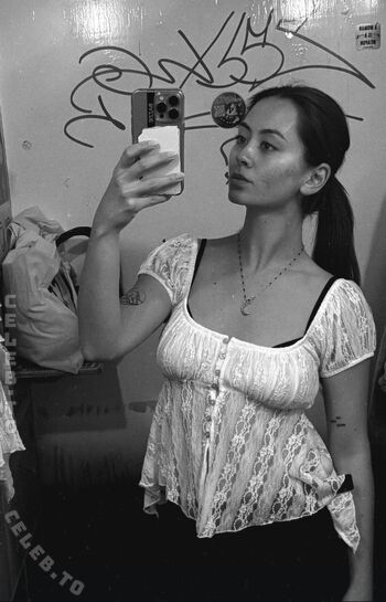 Jasmine thompson image