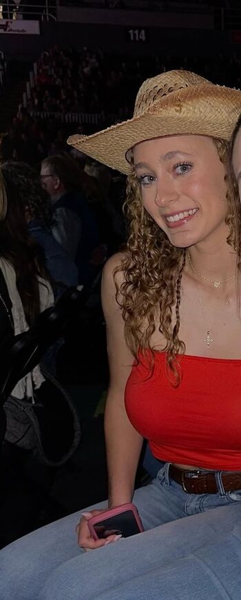 Jasminevictoria33 image