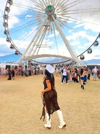 Jaszybeee page 2 image