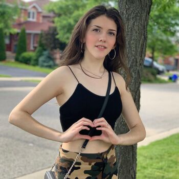 Jayda hansen page 2 image