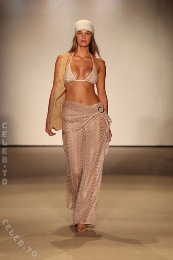 Jayde pollard page 2 image