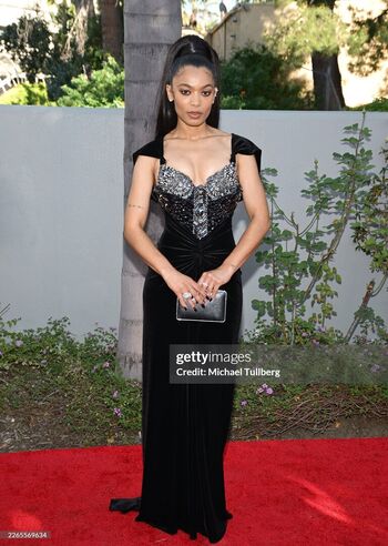 Jaz sinclair image