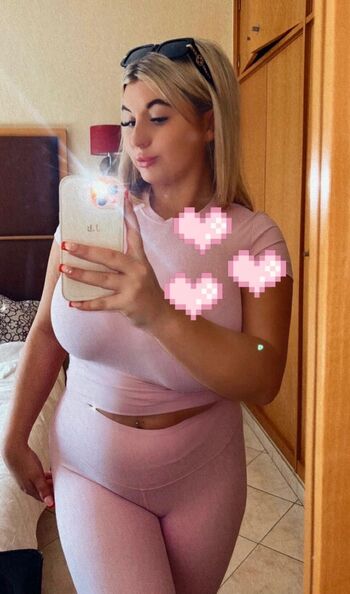 Jazmineblouise image