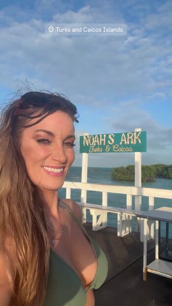 Jeana image