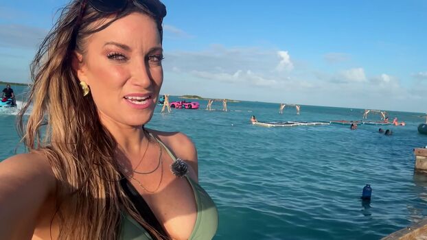 Jeana image