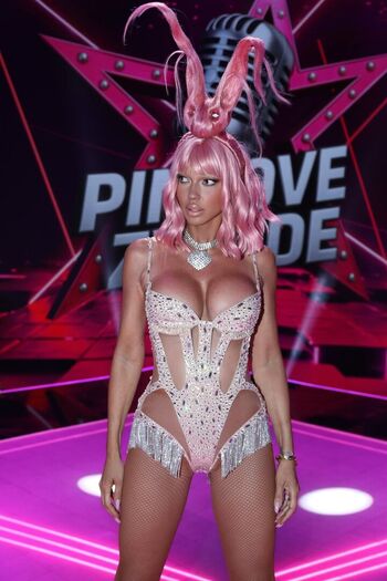 Jelena karleusa page 2 image