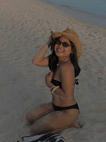 Jenelyn malingin image