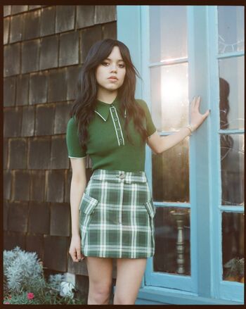 Jenna ortega 1 page 4 image