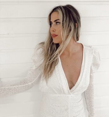 Jenna walker image