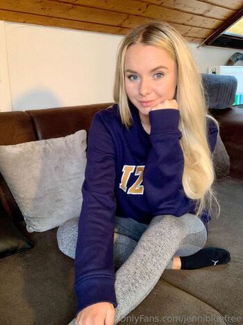 Jenni blue image