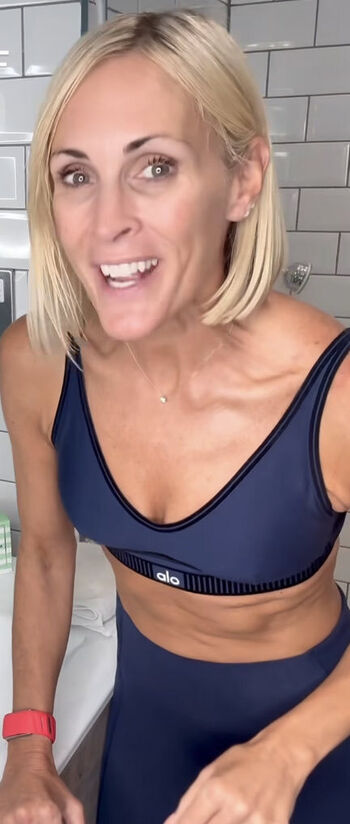Jenni Falconer