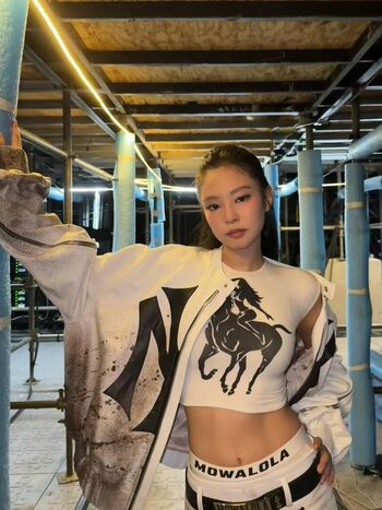 Jennie | BLΛƆKPIИK