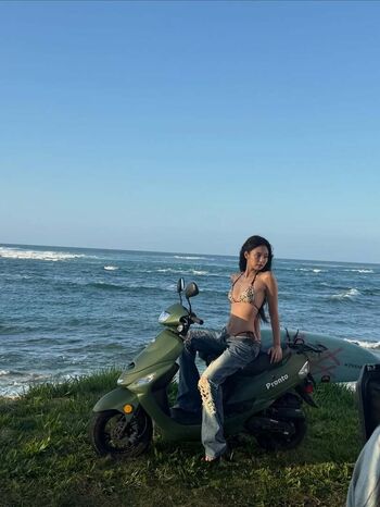 Jennierubyjane image