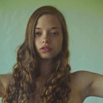 Jennifer anne sullins image